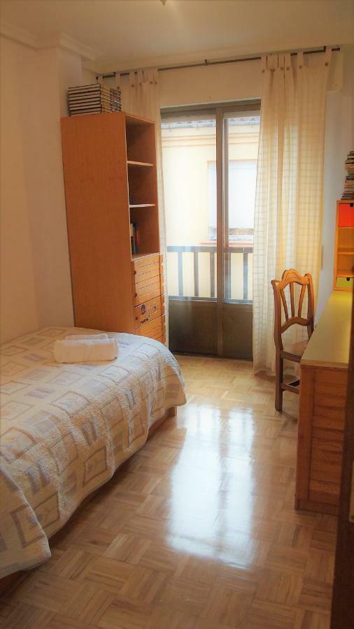 Housingleon - Muralla Buitenkant foto